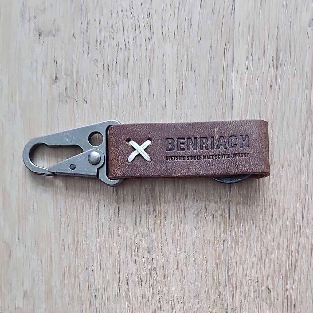 NWOT Benriach Scotch Leather Keychain